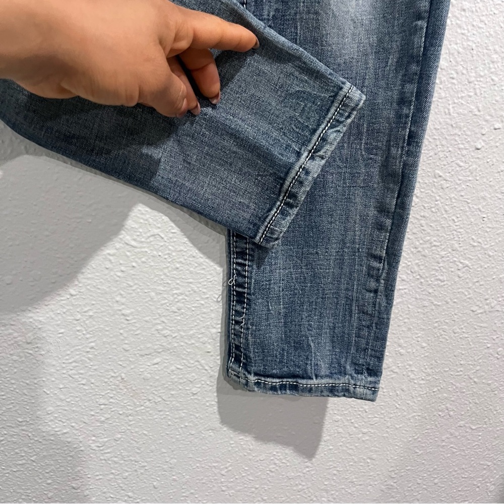 Miss me Women’s Mid-Rise Distressed Blue Jeans 32 - Picture 11 of 16